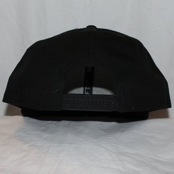 Red Hog Louisville Kentucky Patch Black Structured Adjustable Trucker Hat - Picture 7 of 12